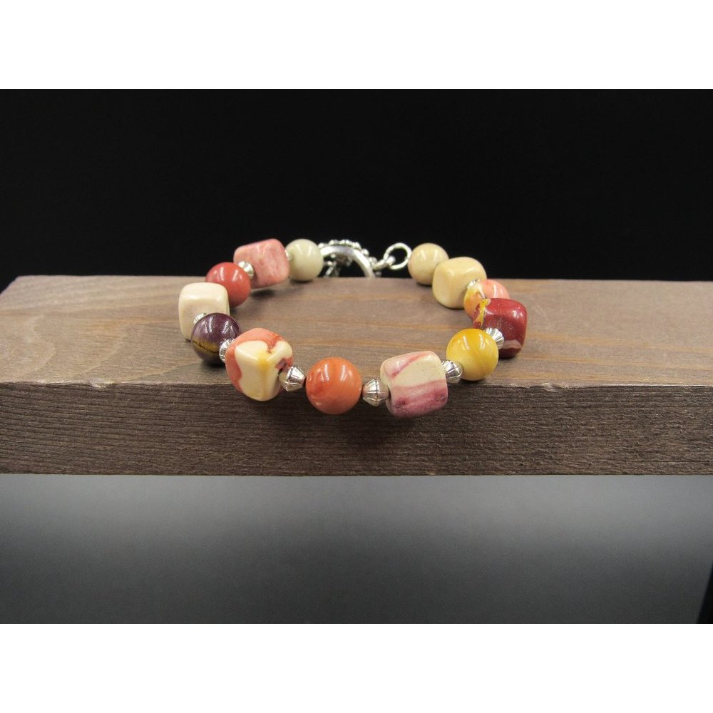 7" Silver Tone Orb And Cube Stone Bracelet Vintage Elegant Beautiful Everyday